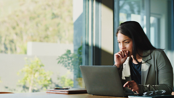 imagen de ¿Puede tu pyme sobrevivir a una multa de la Ley de Inteligencia Artificial de la UE? Por qué el cumplimiento ya no es opcional