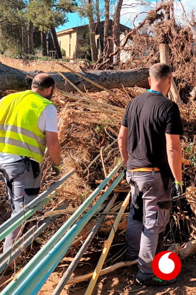 técnicos en el lugar de la tragedia