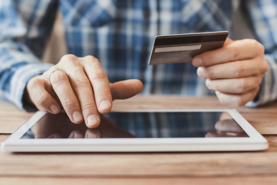 Comunicación con clientes y mejora de procesos en sector bancario