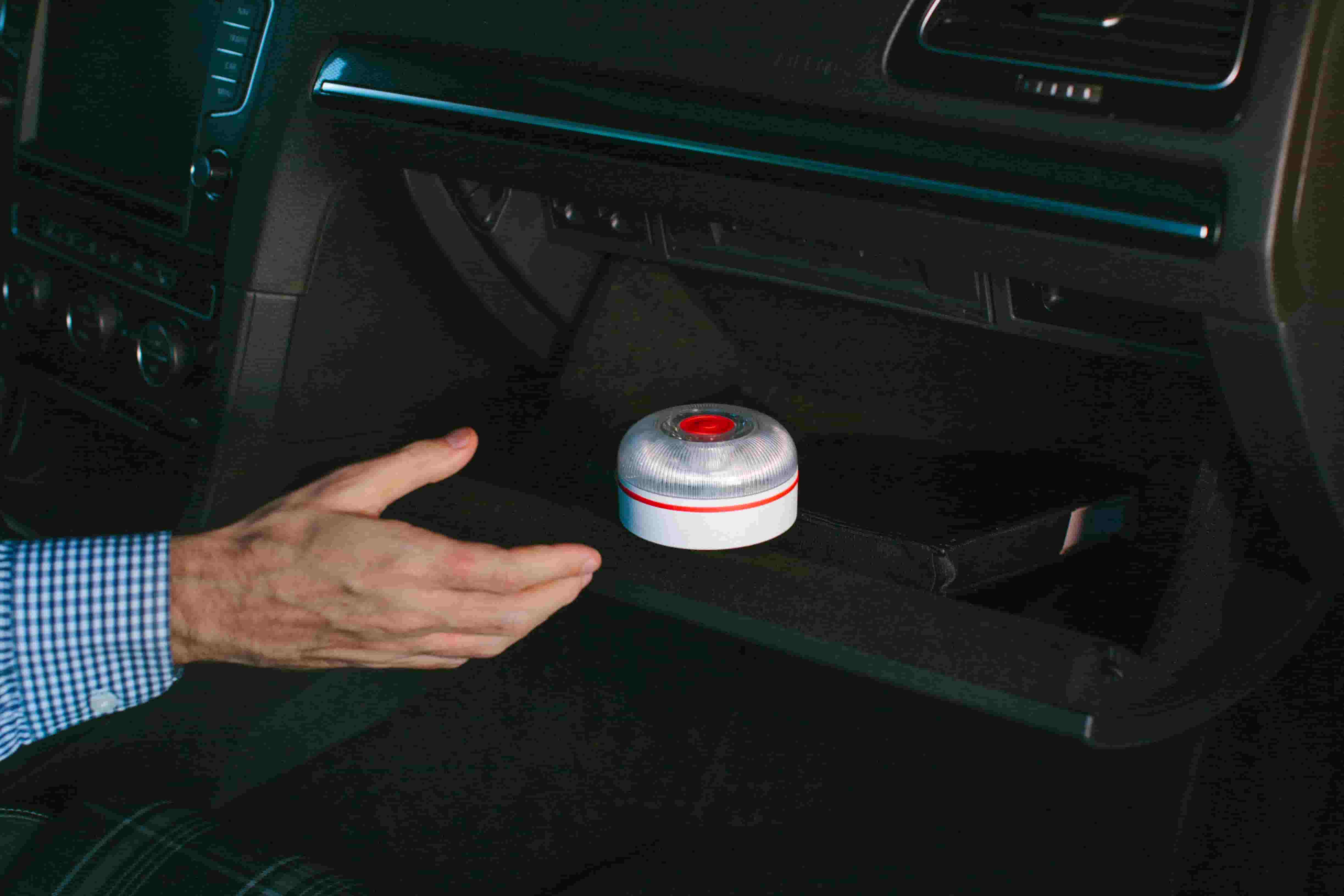 Coche Help Flash IoT