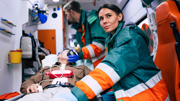imagen de La ambulancia como “quirófano móvil” y el reto de las flotas de emergencia en verano