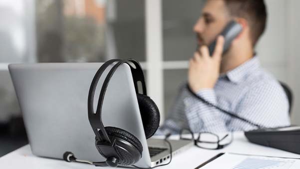 Optimiza tu centralita para no perder clientes durante el Black Friday y la Campaña Navideña