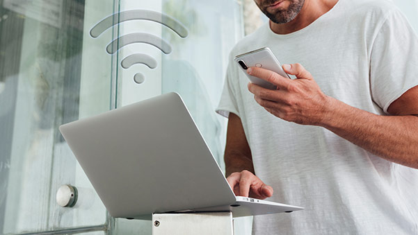 Cómo optimizar tu WiFi en el local para mejorar la experiencia del cliente