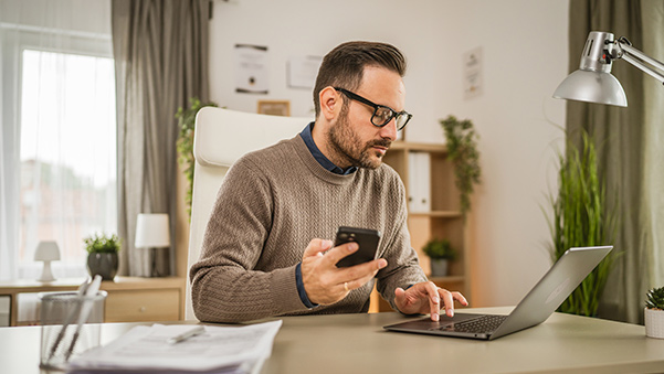 Cómo un SOC gestionado protege tus dispositivos móviles